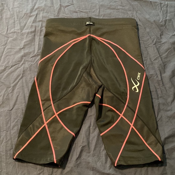 Cw-X compression shorts- new! Pink stitching - Picture 2 of 10